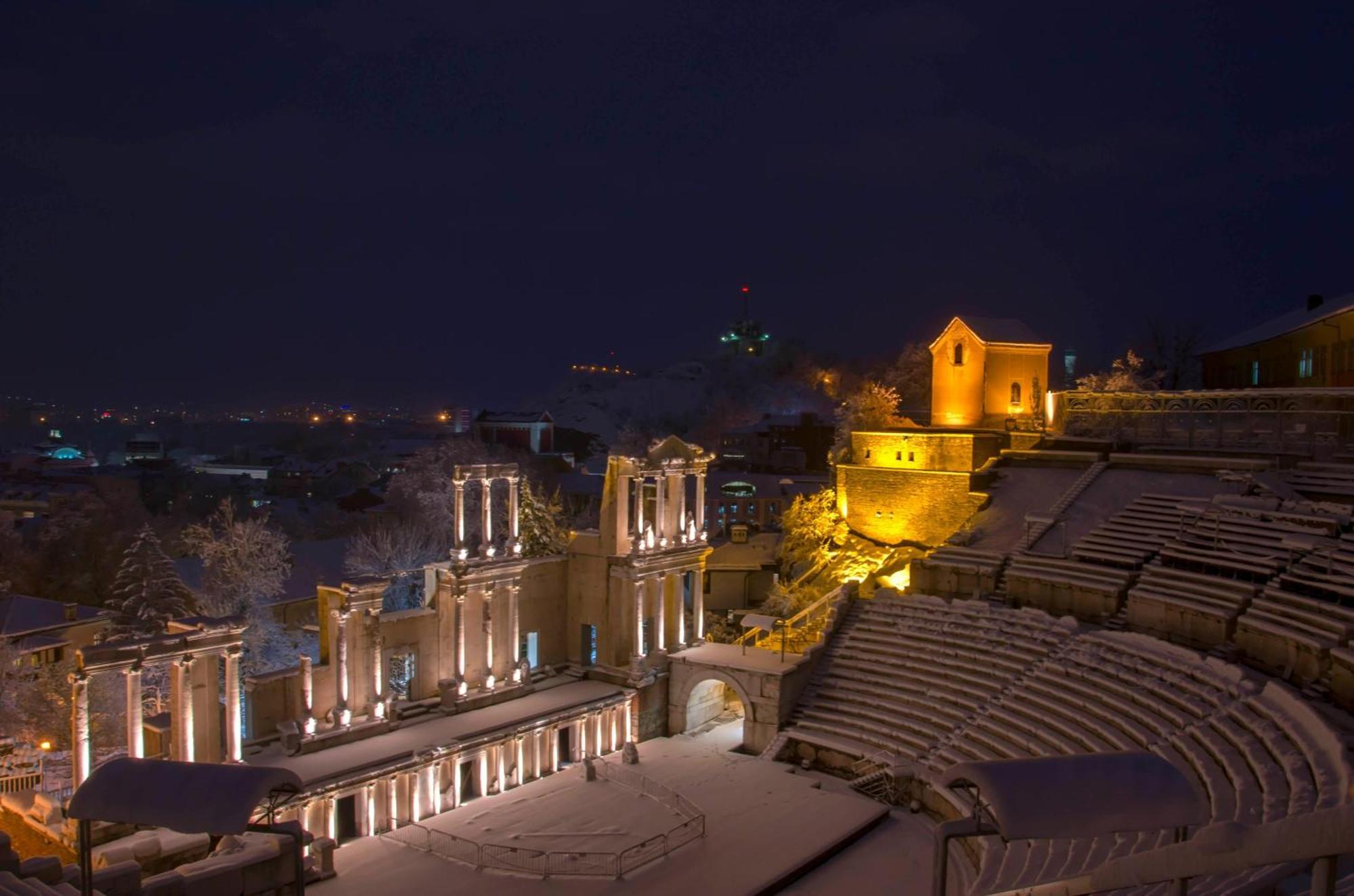 Hotel Domenic Free Parking Пловдив Экстерьер фото